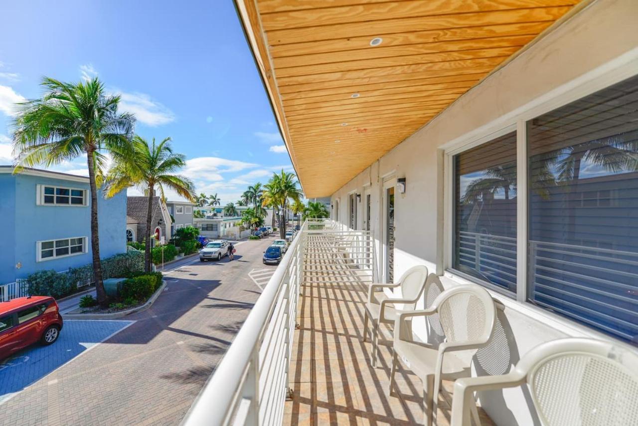 Fantastic 1 Bedroom With Pool Steps From The Beach #43 Голливуд Экстерьер фото