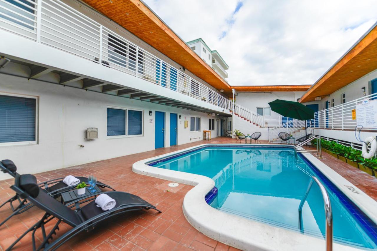 Fantastic 1 Bedroom With Pool Steps From The Beach #43 Голливуд Экстерьер фото