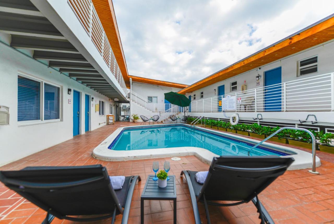 Fantastic 1 Bedroom With Pool Steps From The Beach #43 Голливуд Экстерьер фото